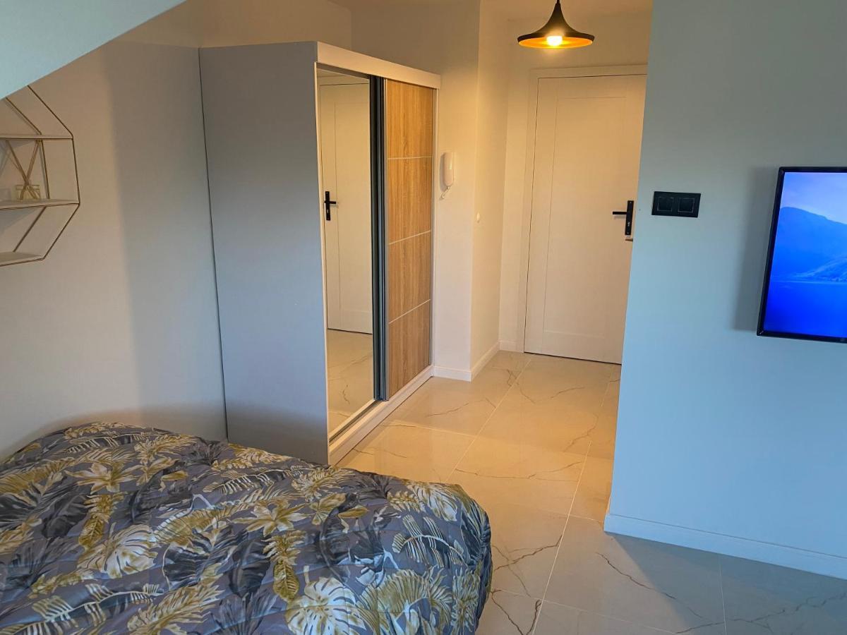 Ferienwohnung Kawalerka Premium B 30M2 - Po Remoncie - Nowa! Warschau Exterior foto